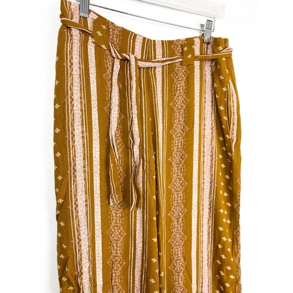 Free People Boho Printed Striped Wide Leg Belted Pants, Gold - Size 6 - Picture 2 of 8